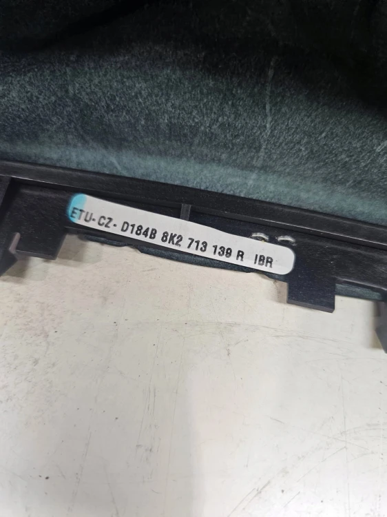 MIESZEK GAŁKA ZMIANY BIEGÓW AUDI A4 A5 LIFT 8K2713139R