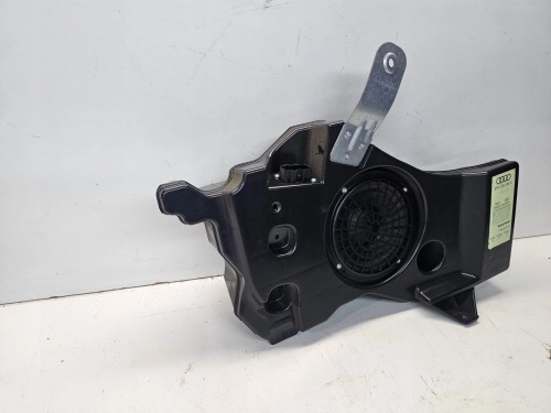 GŁOŚNIK SUBWOOFER TUBA AUDI A3 8P SPORTBACK 8P4035382E