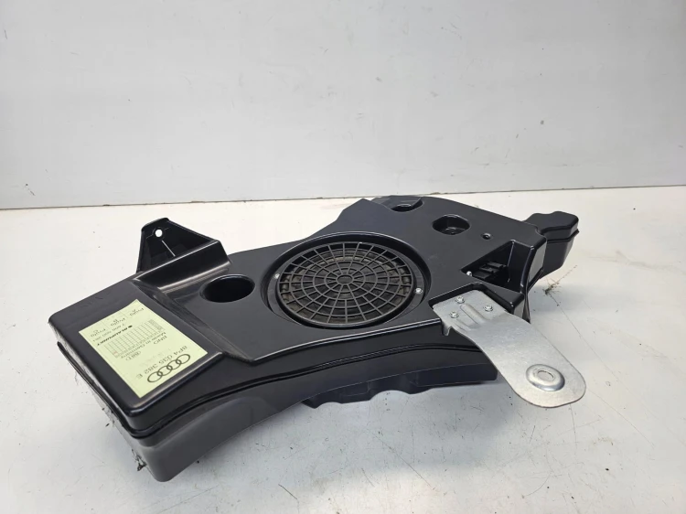 GŁOŚNIK SUBWOOFER TUBA AUDI A3 8P SPORTBACK 8P4035382E