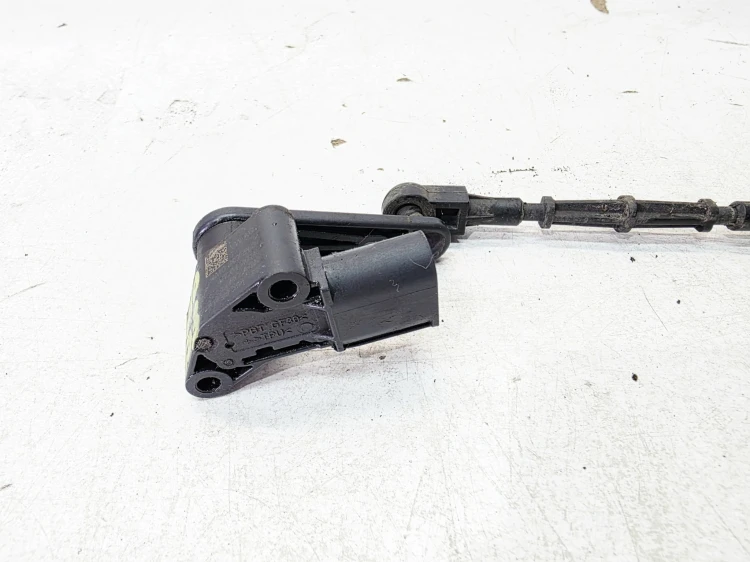 CZUJNIK POZIOMU POZIOMOWANIA AUDI A4 B9 A5 8W Q7 4M 4M0907503