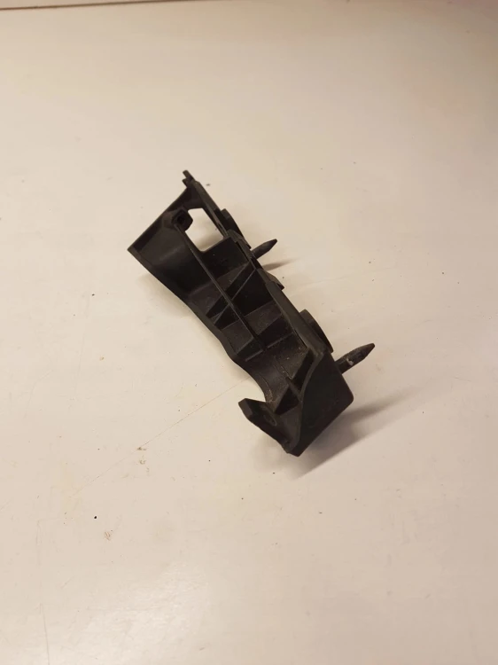 ŚLIZG ZDERZAKA PRAWY PRZÓD AUDI A4 B8 8K0807284