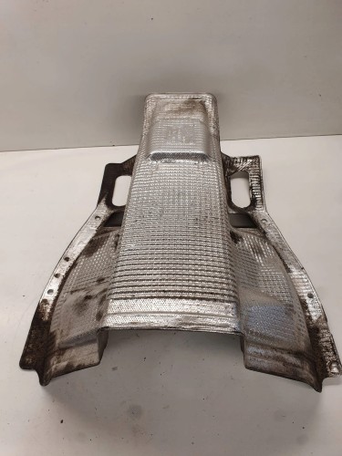 OSŁONA TERMICZNA AUDI A5 8T COUPE 8T0804160F