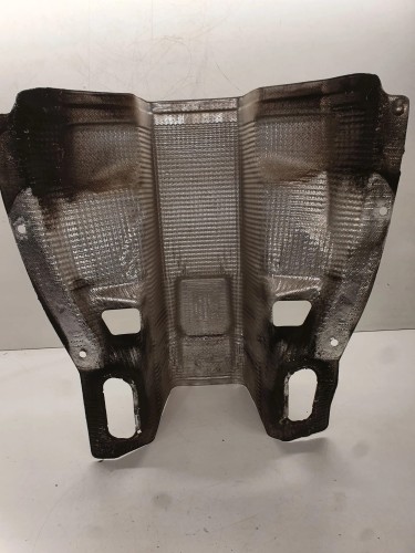 OSŁONA TERMICZNA AUDI A5 8T COUPE 8T0804160F