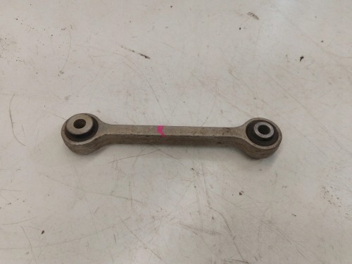 ŁĄCZNIK STABILIZATORA AUDI A4 B8 A5 8K0411317C