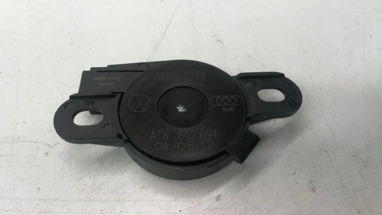 GŁOŚNIK CZUJNIKÓW PARKOWANIA PRZÓD LUB TYŁ PDC AUDI A4 A6 A5 Q5 8E0919279