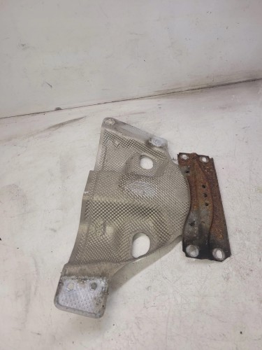 OSŁONA TERMICZNA WAŁU AUDI Q5 8R 8R0521443C