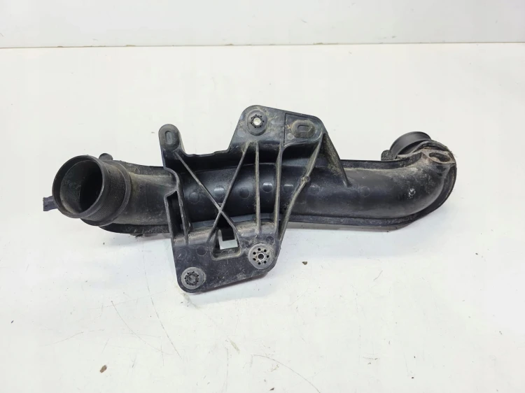 RURA PRZEWÓD INTERCOOLERA AUDI A4 B8 A5 8T 8K0145673AK