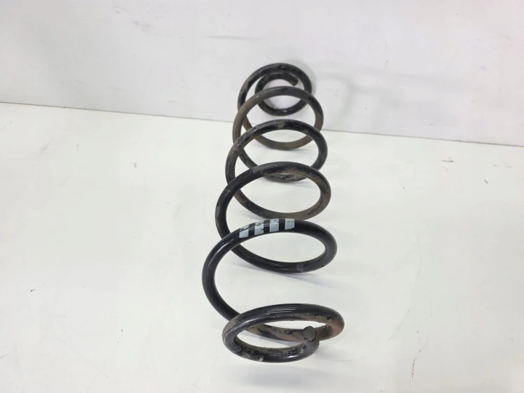 SPRĘŻYNA TYŁ TYLNA LEWA LUB PRAWA AUDI A4 B8 A5 8T 11MM X 380MM 4X SZARY
