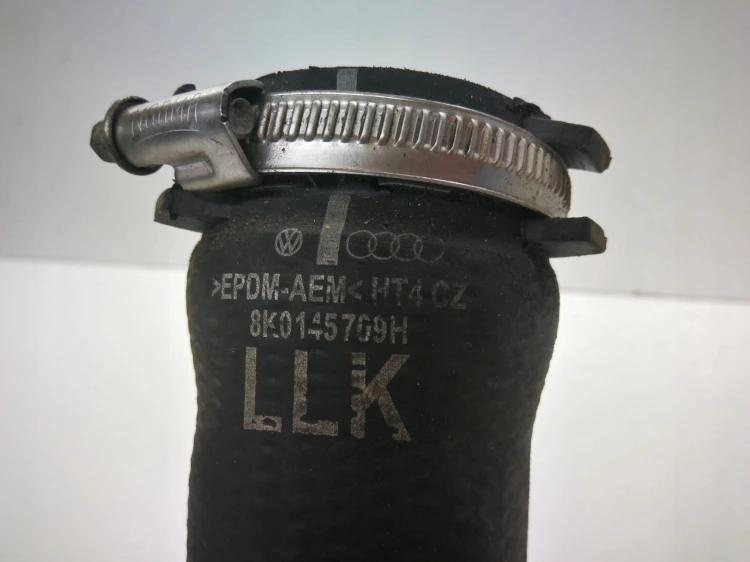 RURA WĄŻ INTERCOOLERA AUDI A4 A5 Q5 8K0145709H