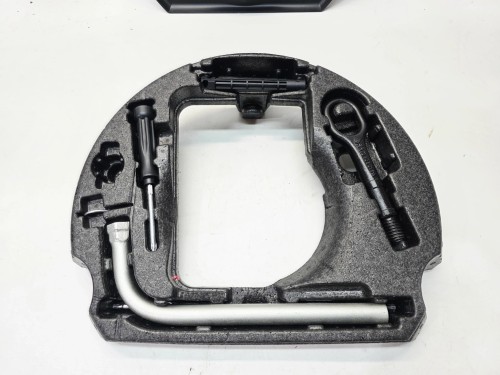 ZESTAW NAPRAWCZY KLUCZ WKRĘTKA ŚRUBOKRĘT TORX AUDI A6 C7 4G0012109