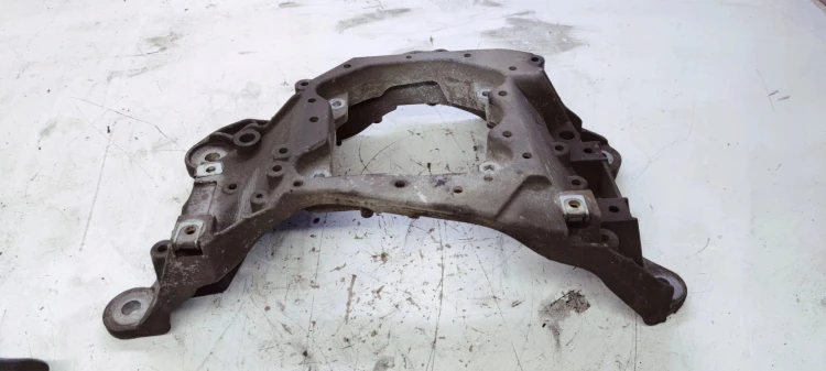 ŁAPA PODPORA SKRZYNI BIEGÓW AUDI A6 A7 4G0399263AC