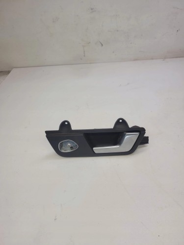KLAMKA WEWNĘTRZNA PRAWY TYŁ AUDI A4 B7 8E0839020C
