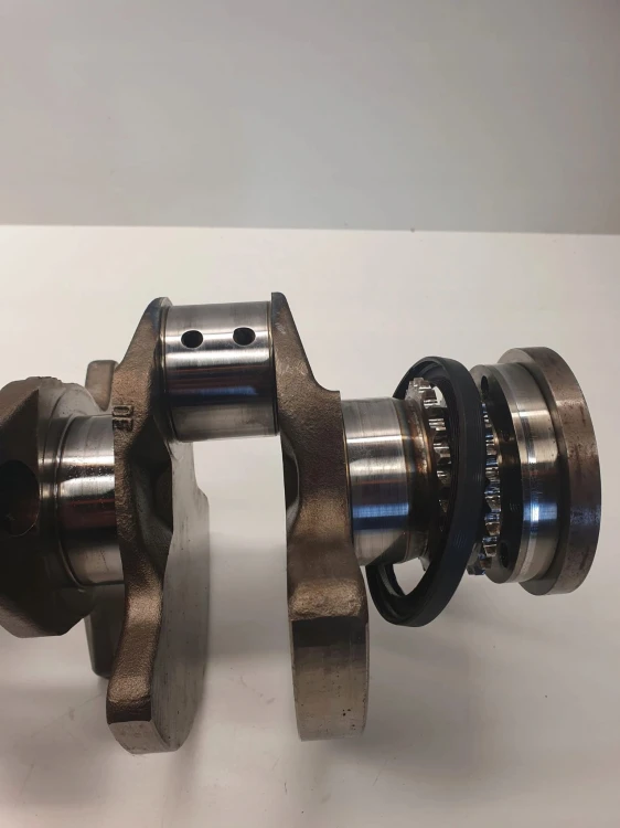 WAŁ KORBOWY AUDI S4 B6 B7 4,2 BBK V8 ORYGINAŁ