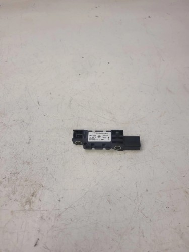 CZUJNIK UDERZENIOWY AUDI A3 8P A6 A8 D3 4B0959643E