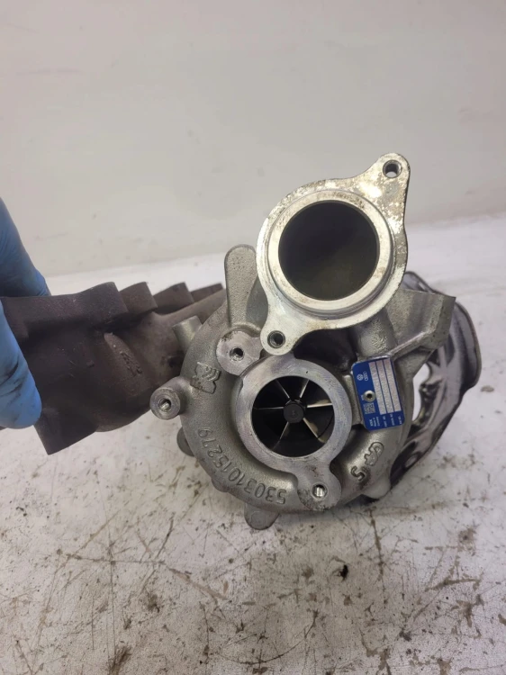 TURBOSPRĘŻARKA AUDI A4 B9 A5 8W 2.0 TDI 04L253056H