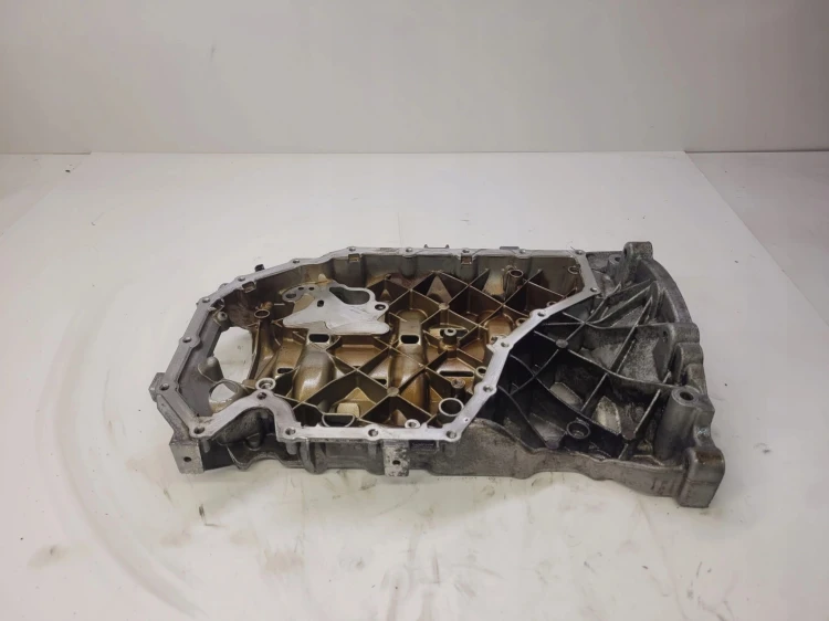 MISKA OLEJOWA PÓŁBLOK AUDI A4 2.0 TFSI 06H103603S
