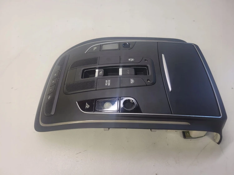LAMPKA PODSUFITKI LED AUDI A8 D4 LONG 4H0947135BR