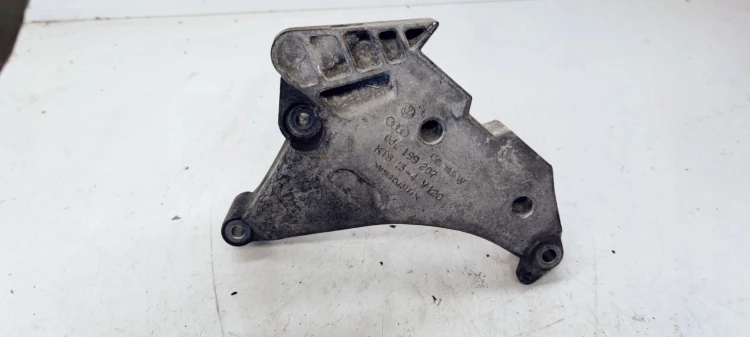 ŁAPA UCHWYT SILNIKA AUDI VW SEAT SKODA 03L199207