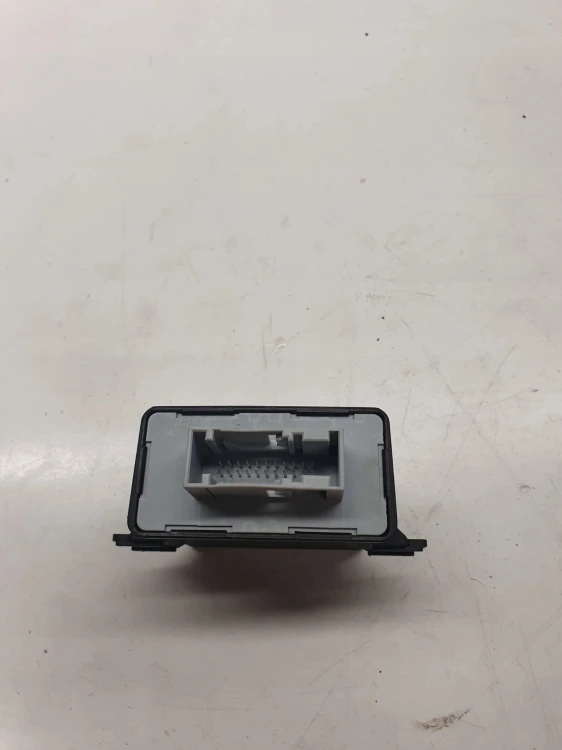 STEROWNIK MODUŁ ŚWIATEŁ AUDI A4 B8 A5 8K5907357