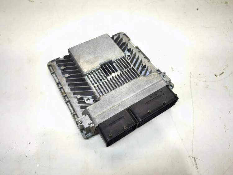 KOMPUTER STEROWNIK SILNIKA AUDI A4 B7 3.2 FSI 8E0907559 8E0910559B