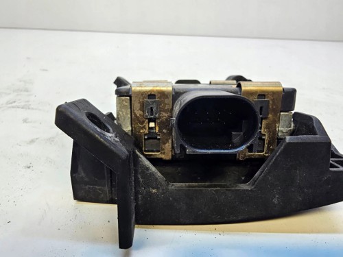 ASYSTENT ZMIANY PASA RUCHU AUDI A4 B9 A5 Q7 4M 4M0907590B