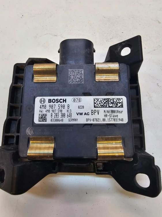 ASYSTENT ZMIANY PASA RUCHU AUDI A4 B9 A5 Q7 4M 4M0907590B