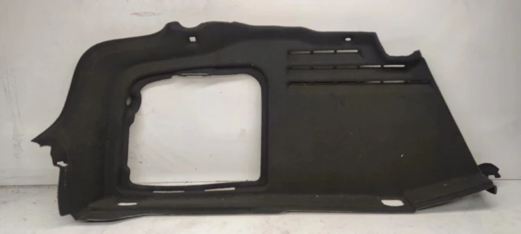 BOCZEK BAGAŻNIKA LEWY AUDI A6 C6 SEDAN 4F5863887L