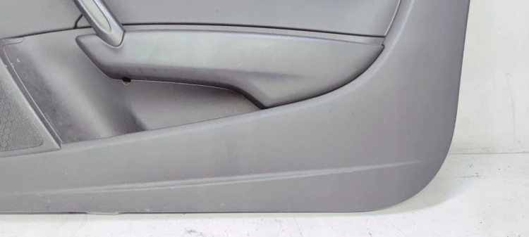 BOCZEK DRZWI PRAWY PRZÓD AUDI A1 3DRZWI 8X1867106A *3*