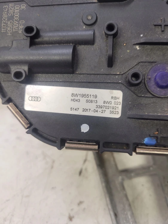 MECHANIZM SILNIK WYCIERACZEK AUDI A4 B9 8W1955119