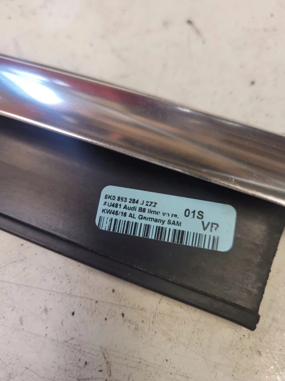 LISTWA CHROM DRZWI AUDI A4 B8 PP 8K0853284J
