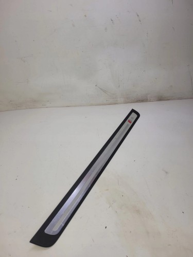 LISTWA PROGOWA LEWA AUDI A5 S5 8T0853373
