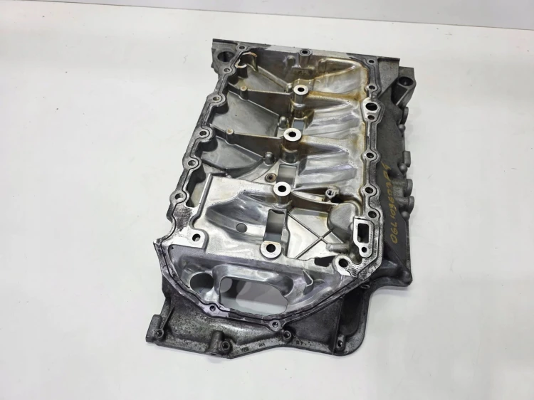 MISKA OLEJOWA PÓŁBLOK AUDI A4 B9 A5 8W Q5 FY 2.0 TFSI 06L103603AG
