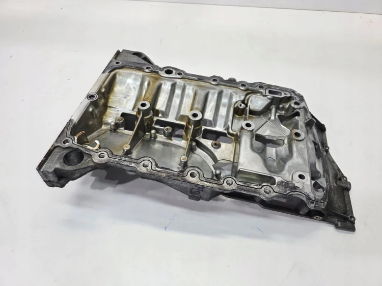 MISKA OLEJOWA PÓŁBLOK AUDI A4 B9 A5 8W Q5 FY 2.0 TFSI 06L103603AG