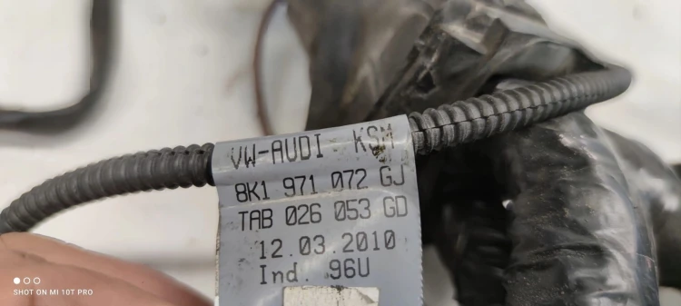 WIĄZKA SILNIKA AUDI A4 B8 A5 8T 3.2 8K1971072GJ