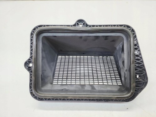 WLOT DOLOT POWIETRZA DO KABINY AUDI Q5 FY 80B819904D