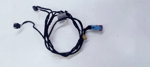 WIĄZKA BOCZKA DRZWI PRAWA AUDI A5 8T0971036B