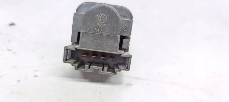 CZUJNIK HAMULCA STOP AUDI VW SEAT SKODA 6Q0945511