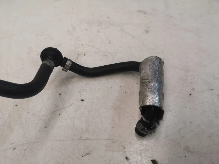 PRZEWÓD ZAWÓR PODCIŚNIENIA AUDI VW 06B103213G