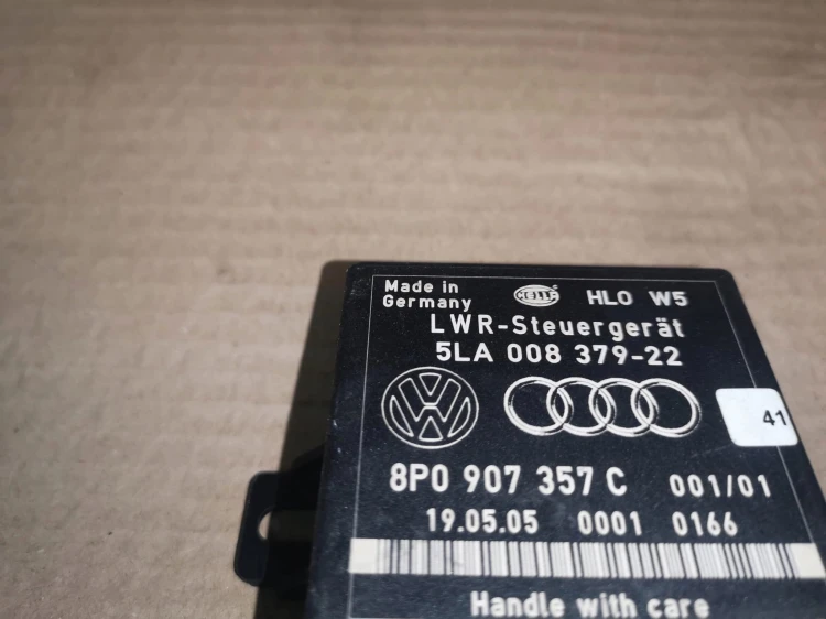 MODUŁ STEROWNIK ŚWIATEŁ AUDI A3 A4 A6 8P0907357C