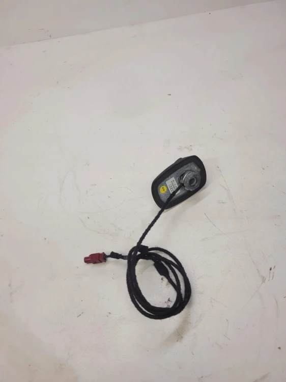 ANTENA LOTKA REKIN AUDI A6 C6 SEDAN 4F5035503A MAT