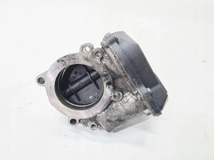 PRZEPUSTNICA KLAPA AUDI VOLKSWAGEN SEAT SKODA 2.0 TFSI TSI 06F133062Q