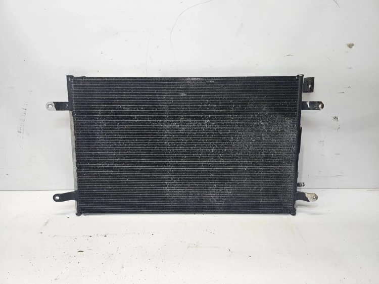 CHŁODNICA KLIMATYZACJI AUDI A6 C6 4F0260401R 3.0 TFSI