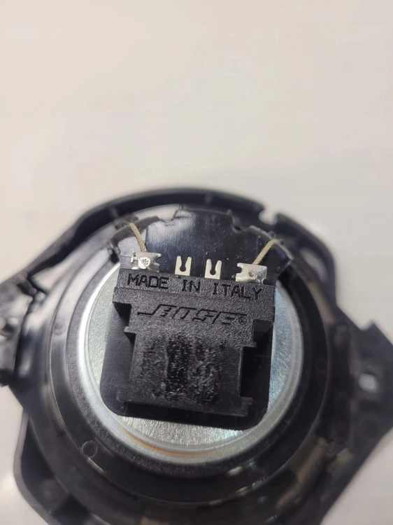 GŁOŚNIK SŁUPKA D TYŁ BOSE AUDI A6 C6 AVANT 4F9035411