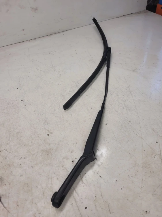 RAMIĘ WYCIERACZKI LEWE AUDI A6 C7 A7 4G1955407C