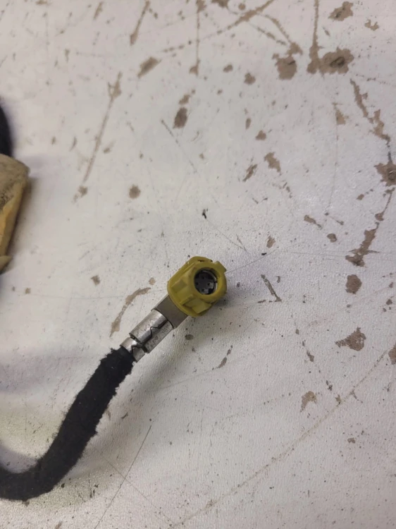 KABEL ADAPTER AMI INTERFACE AUDI A6 C6 4F0035727
