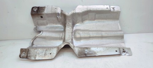 OSŁONA TERMICZNA TUNELU AUDI A3 8V VOLKSWAGEN SEAT SKODA 5Q0825613C