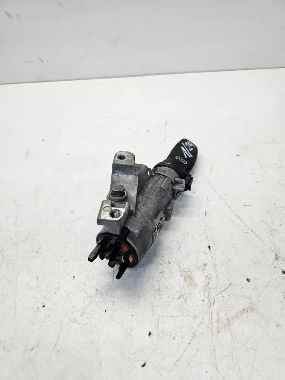 KLUCZYK PILOT GROT STACYJKA AUDI A4 B7 8E0837220K 4B0905851M