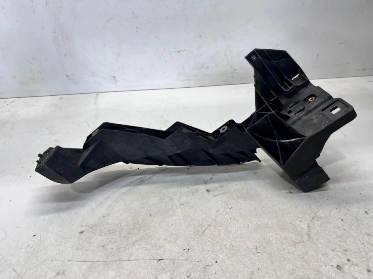 ŚLIZG UCHWYT MOCOWANIE REFLEKTORA LEWY AUDI Q7 4M 4M0805607