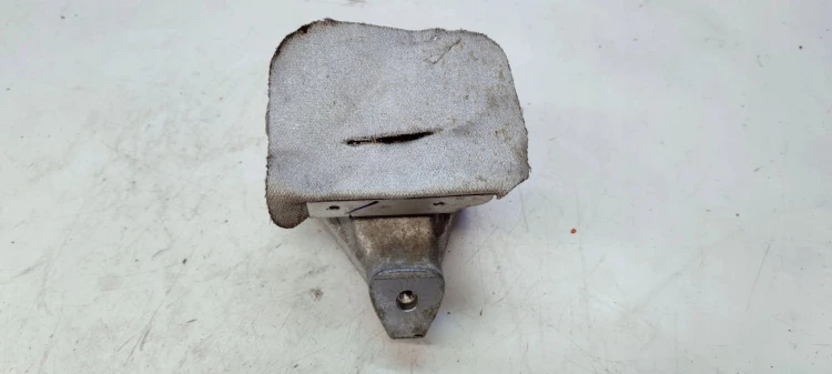ŁAPA SILNIKA LEWA AUDI A4 B8 A5 8T A6 C7 A7 3.0 TDI 8K0199307BJ