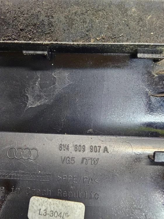 KLAPKA WLEWU PALIWA AUDI A3 8V LY9B 8V4809907A